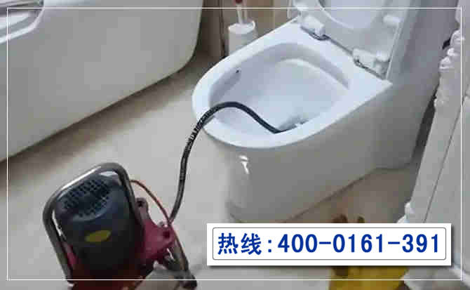 马桶通下水.jpg 马桶通下水.jpg